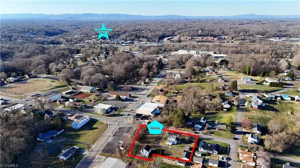 $319,900 | 110 East Main Street, Jonesville, NC 28642