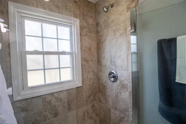 $319,900 | 110 East Main Street, Jonesville, NC 28642