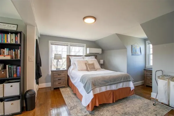 $319,900 | 110 East Main Street, Jonesville, NC 28642