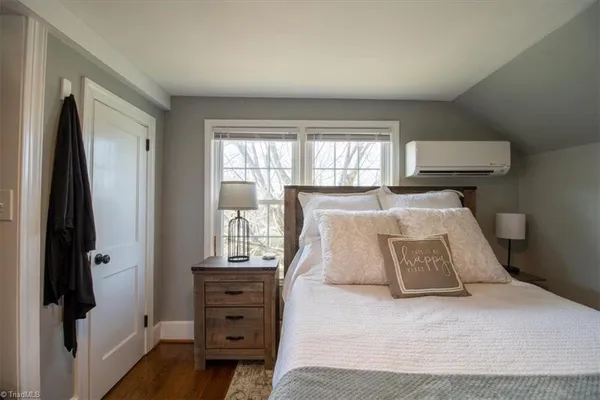 $319,900 | 110 East Main Street, Jonesville, NC 28642