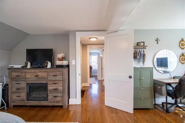 $319,900 | 110 East Main Street, Jonesville, NC 28642