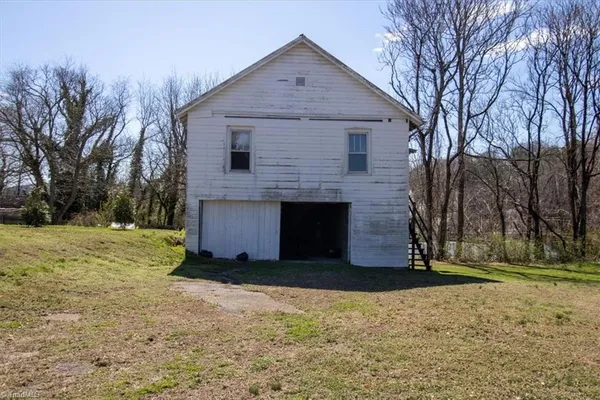 $319,900 | 110 East Main Street, Jonesville, NC 28642