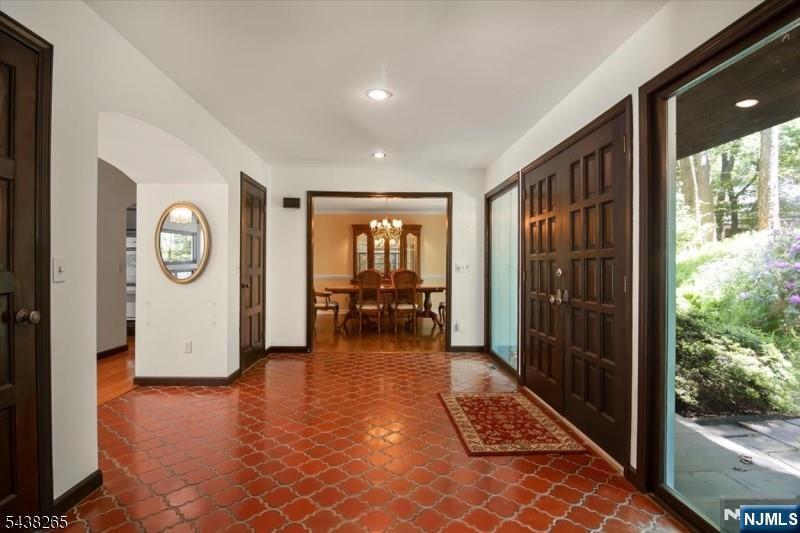 6 Green Hills Road Mendham, NJ 07945 - Photo 15 of 42