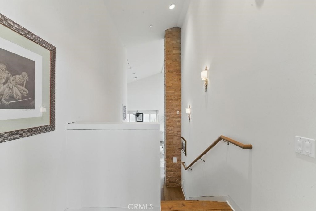 2501 Barrymore Drive Malibu, CA 90265 - Photo 16 of 54 a bathroom with a shower