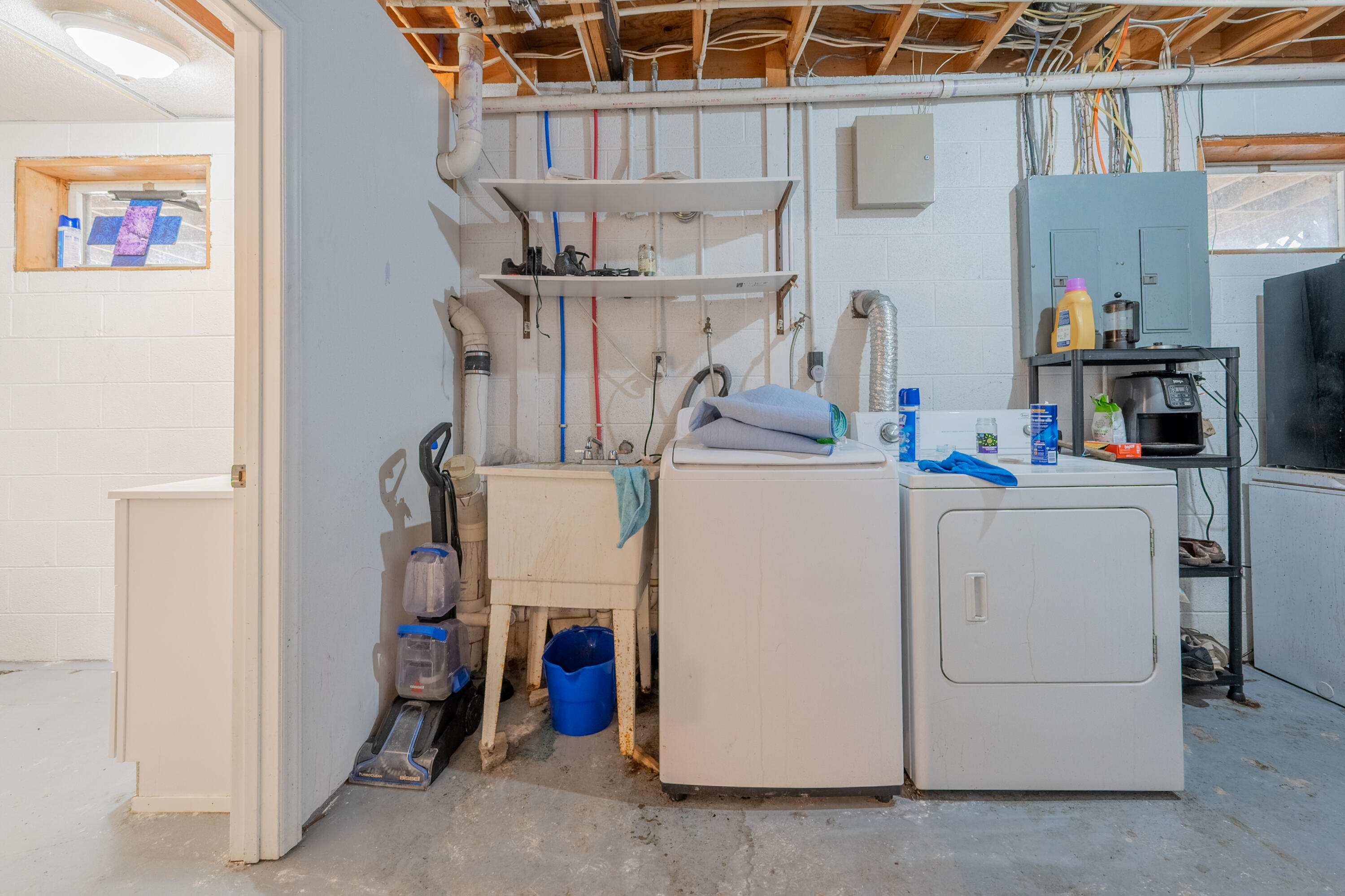 183 Pine Mountain Road Northeast Floyd, VA 24091 - Photo 31 of 54 a utility room with dryer and washer