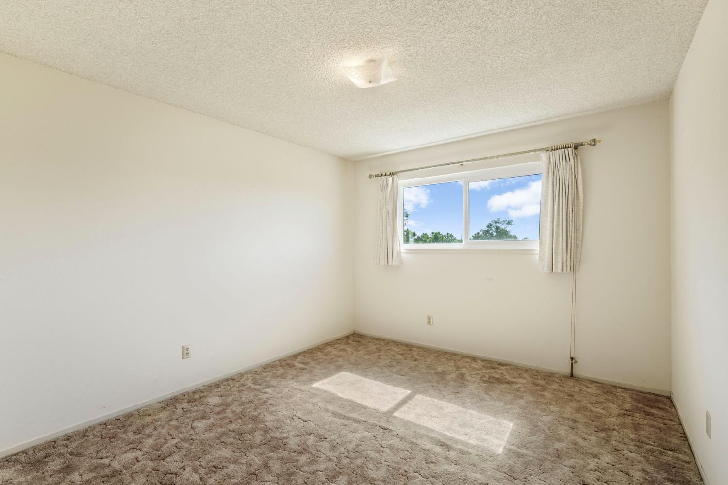 9480 Sunflower Road Wilton, CA 95693 - Photo 22 of 44 Gallery Image 22