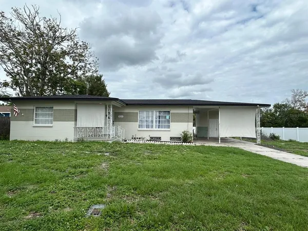 $349,000 | 9229 Overlook Drive, Tampa, FL 33617