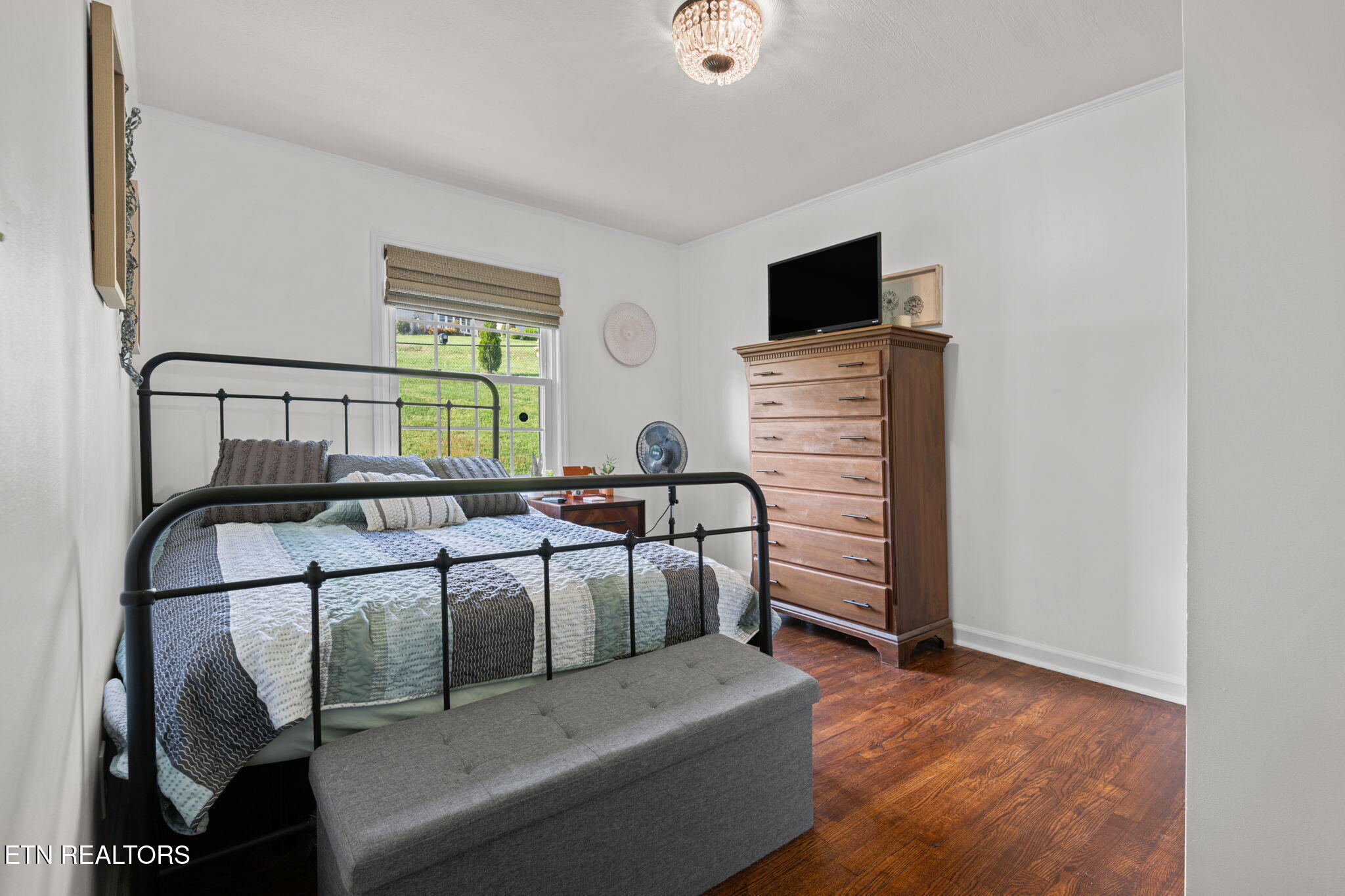 318 Hickory Street Clinton, TN 37716 - Photo 15 of 32 3-web-or-mls-318 Hickory St-109