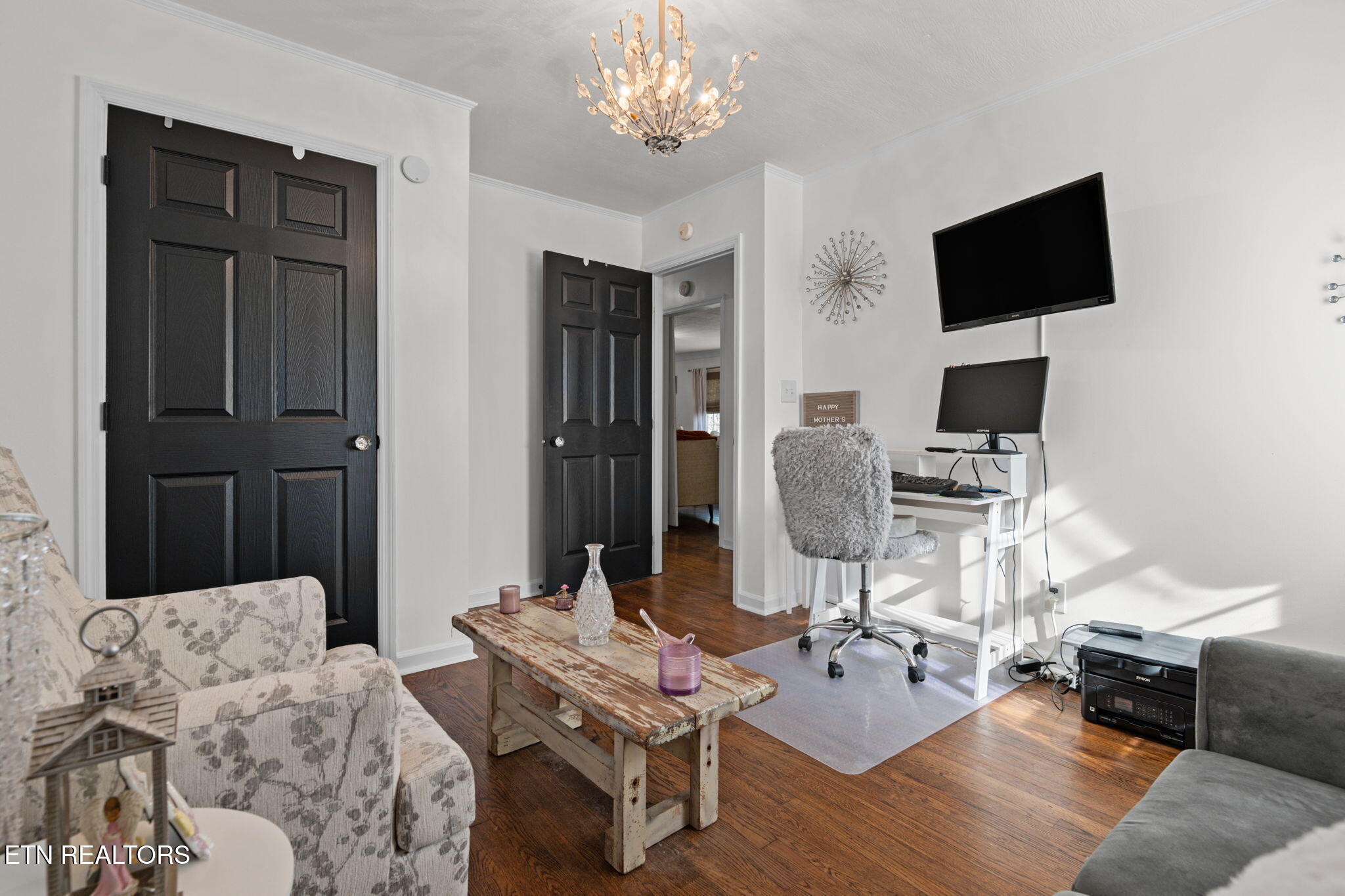 318 Hickory Street Clinton, TN 37716 - Photo 18 of 32 2-web-or-mls-318 Hickory St-104