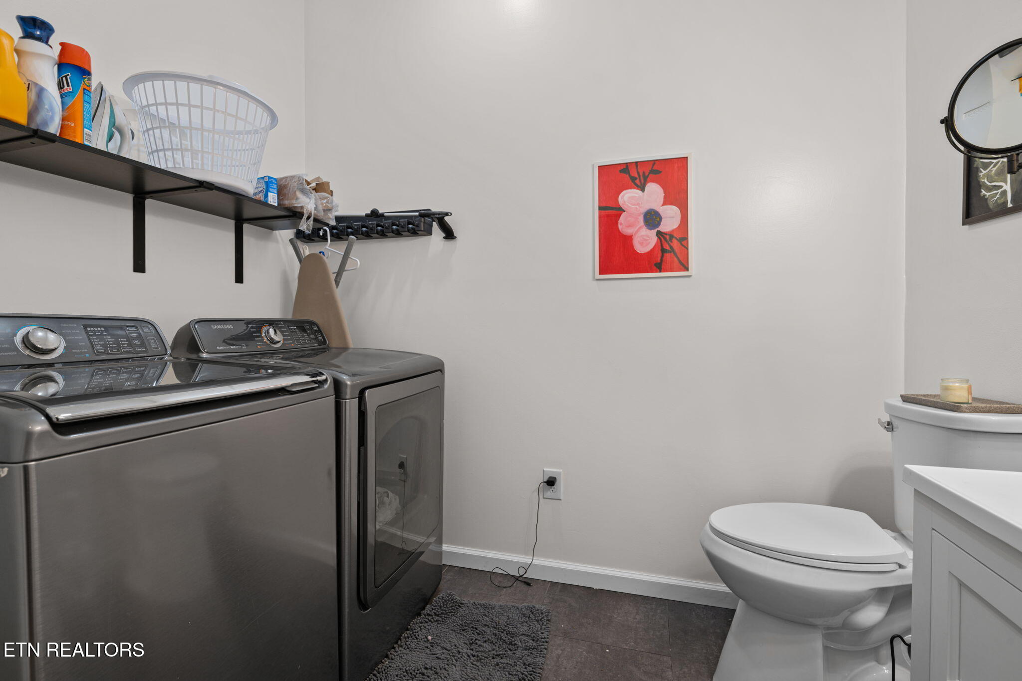 318 Hickory Street Clinton, TN 37716 - Photo 25 of 32 22-web-or-mls-318 Hickory St-24