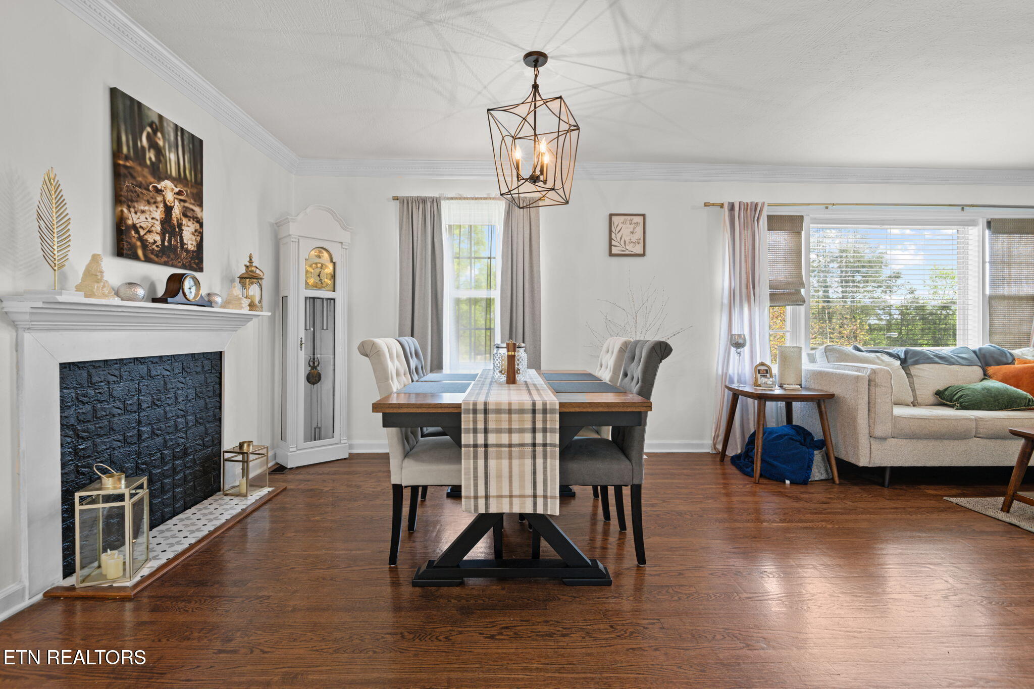 318 Hickory Street Clinton, TN 37716 - Photo 9 of 32 31-web-or-mls-318 Hickory St-69