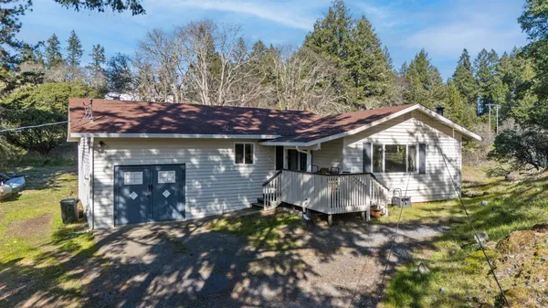 $325,000 | 2021 Peacock Drive, Willits, CA 95490