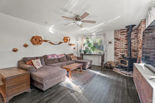 $325,000 | 2021 Peacock Drive, Willits, CA 95490