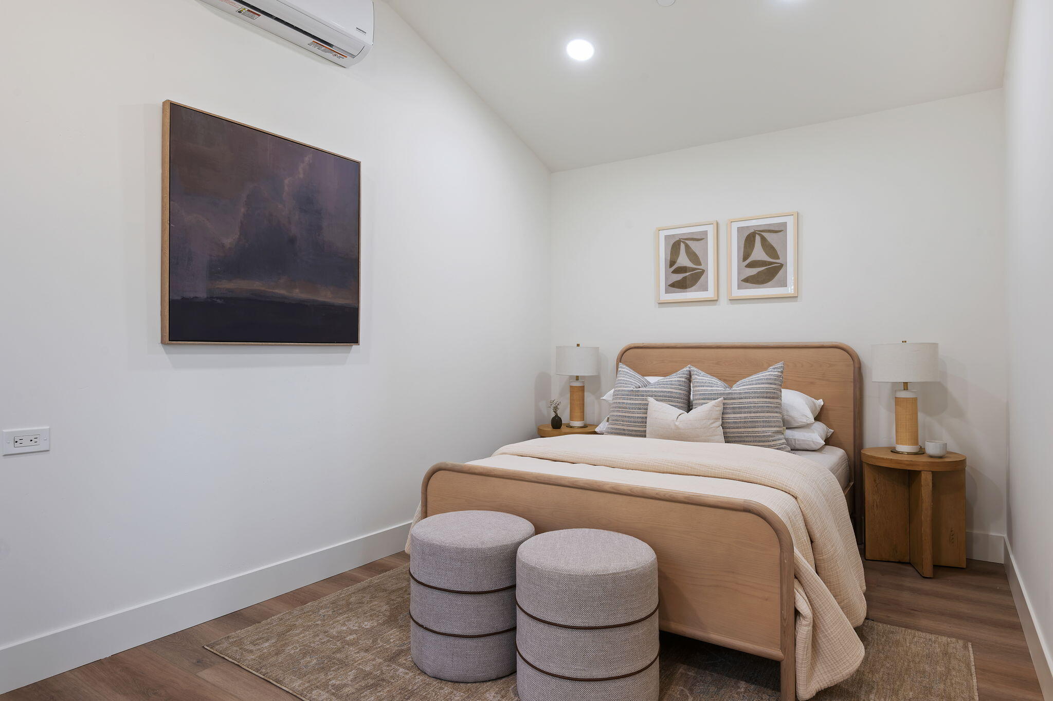 2848 Foothill Road Santa Barbara, CA 93105 - Photo 26 of 29 27-Studio - Bedroom