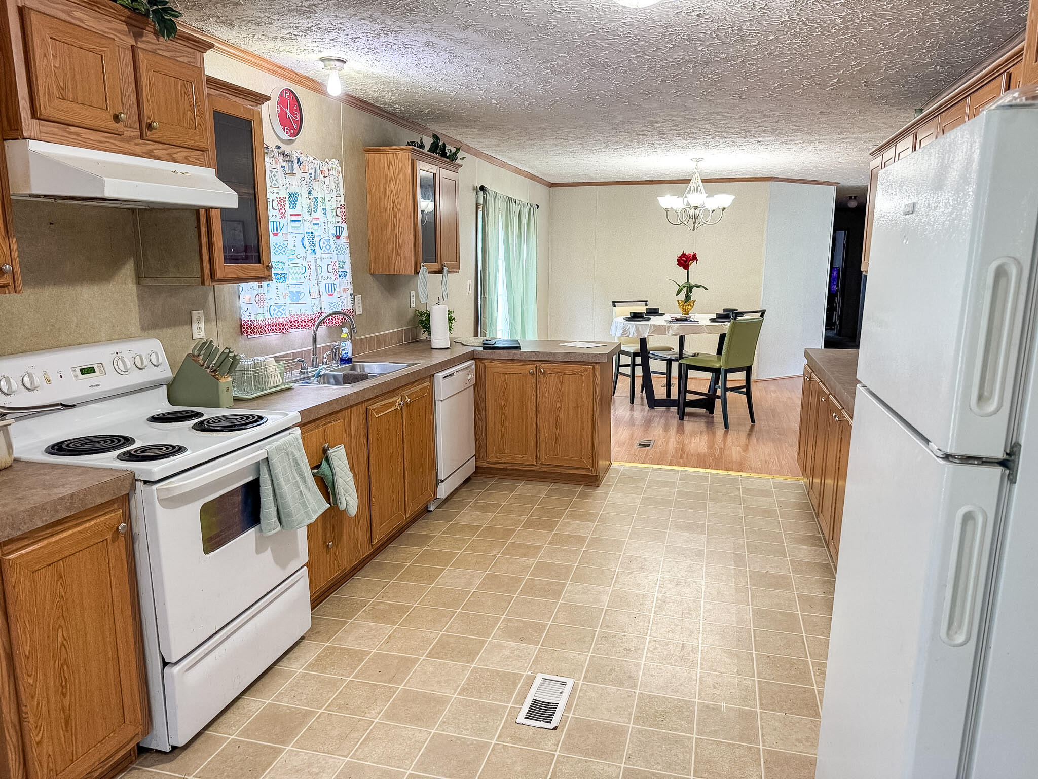 4474 Ruffin Road Walterboro, SC 29488 - Photo 8 of 18