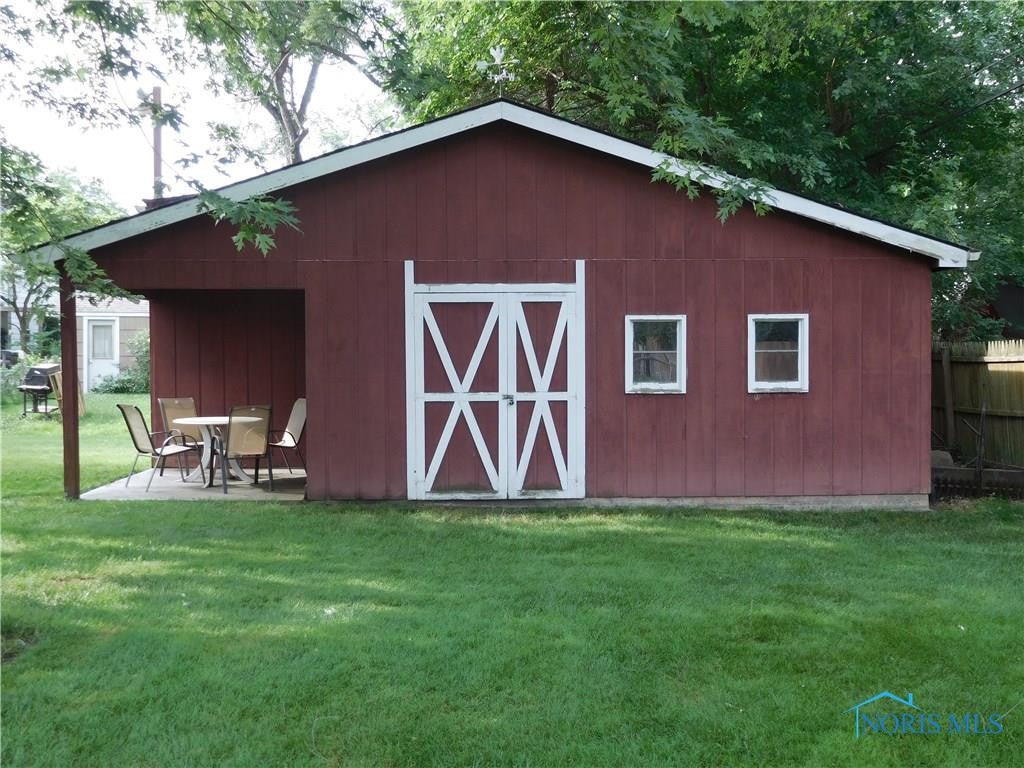 2003 Harlan Road Toledo, OH 43615 - Photo 20 of 21 Gallery Image 20