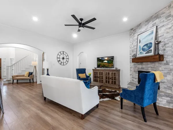 $725,000 | 29602 Commons Forest Drive, Huffman, TX 77336