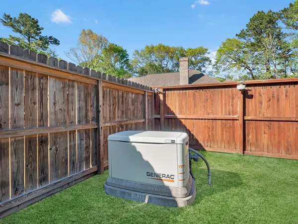 $725,000 | 29602 Commons Forest Drive, Huffman, TX 77336