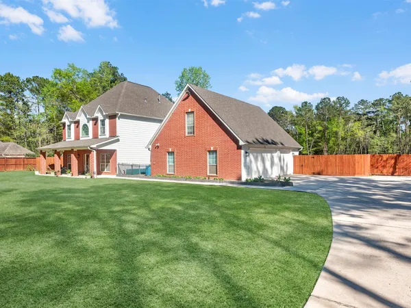 $725,000 | 29602 Commons Forest Drive, Huffman, TX 77336