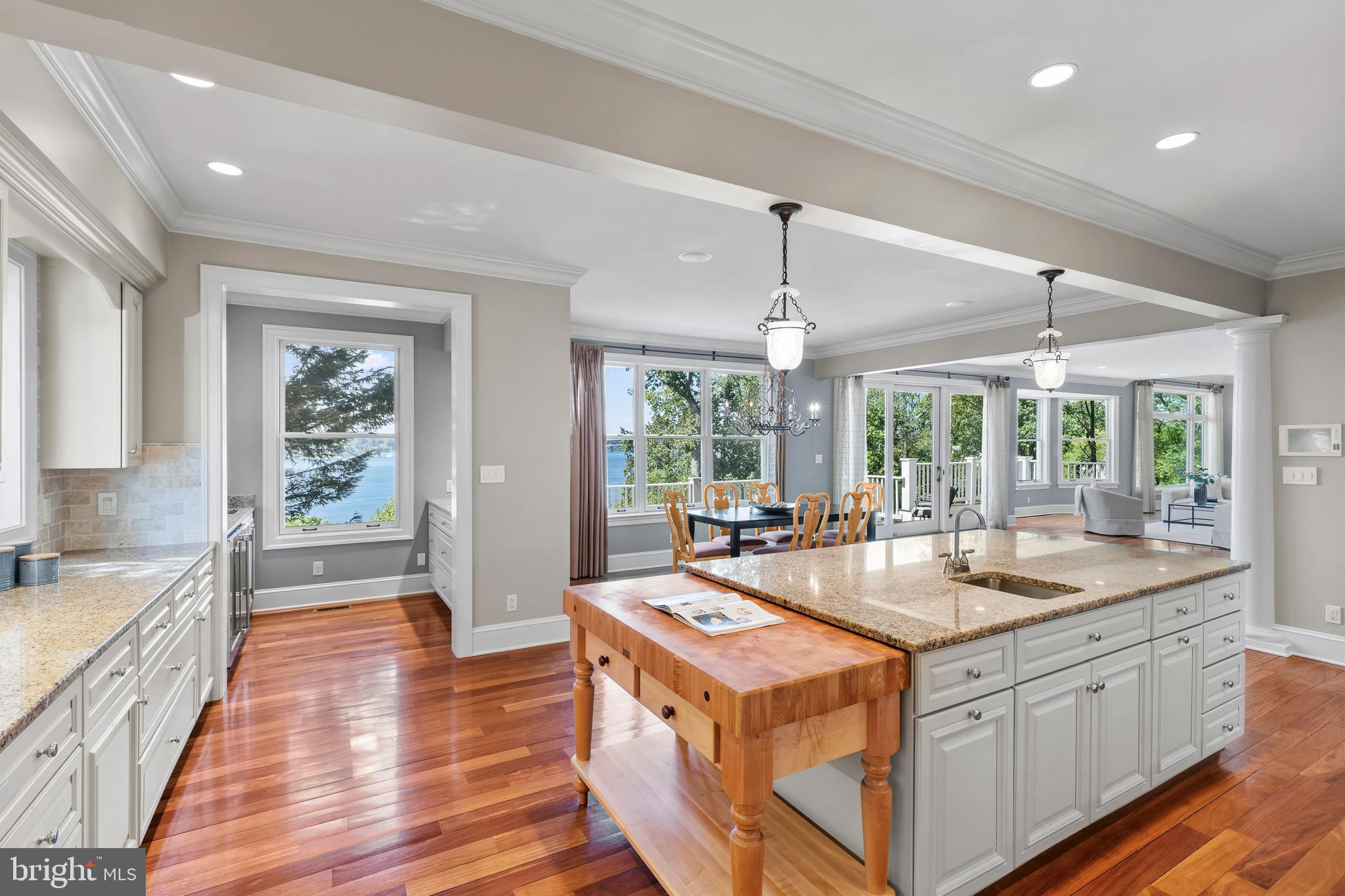 1900 Carrollton Road Annapolis, MD 21409 - Photo 17 of 50 Large island, water views and wet bar