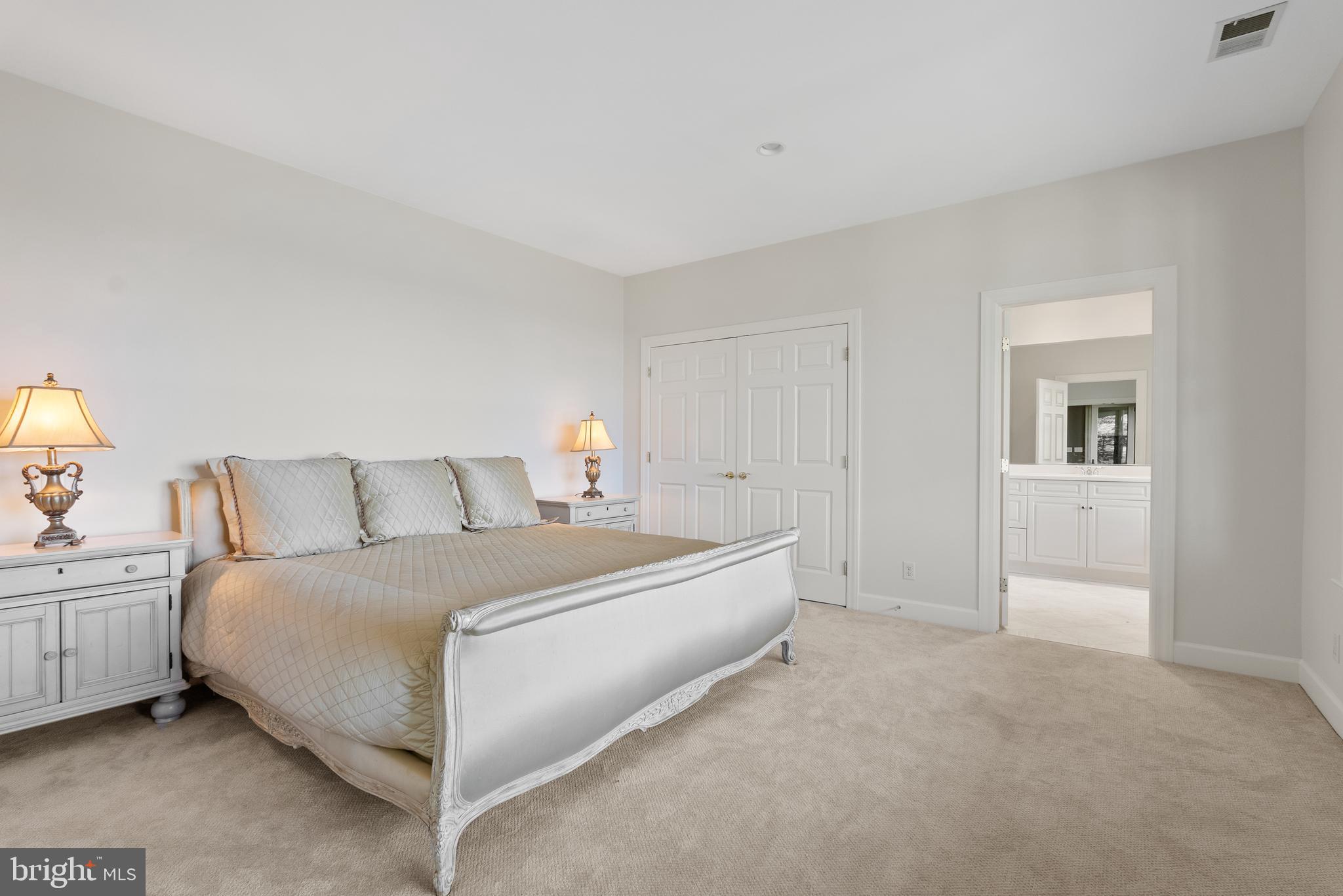 1900 Carrollton Road Annapolis, MD 21409 - Photo 43 of 50 Ensuite bedroom