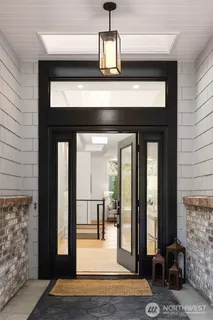 $4,250,000 | 11710 Arrow Point Drive Northeast, Bainbridge Island, WA 98110