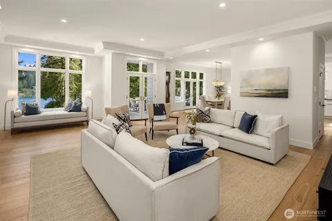 $4,250,000 | 11710 Arrow Point Drive Northeast, Bainbridge Island, WA 98110