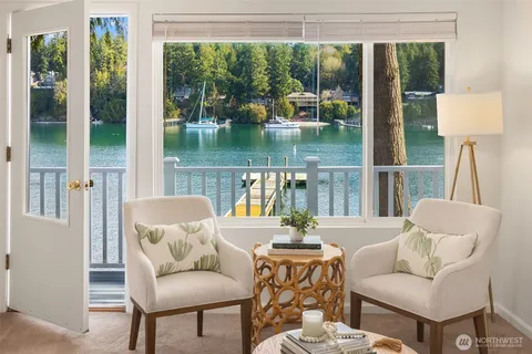 $4,250,000 | 11710 Arrow Point Drive Northeast, Bainbridge Island, WA 98110