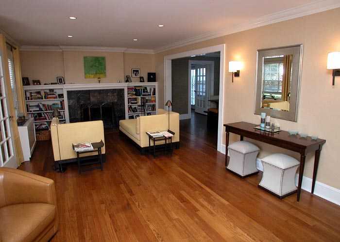 19 Miltiades Avenue Riverside, CT 06878 - Photo 2 of 5 a living room with furniture and a wooden floor