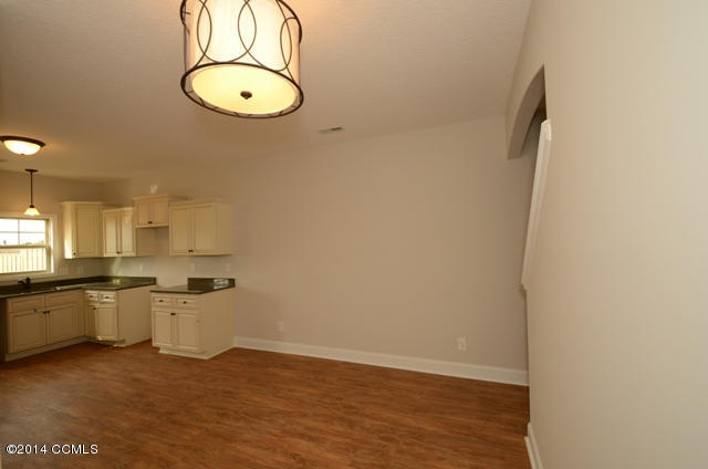 304 Winstead Loop Richlands, NC 28574 - Photo 13 of 53 304 WINSTEAD 13