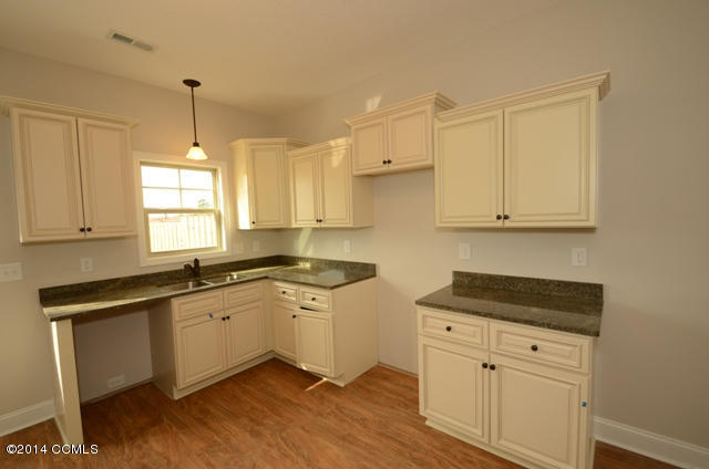 304 Winstead Loop Richlands, NC 28574 - Photo 18 of 53 304 WINSTEAD 18