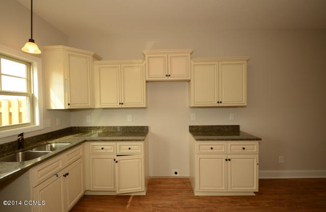304 Winstead Loop Richlands, NC 28574 - Photo 19 of 53 304 WINSTEAD 19