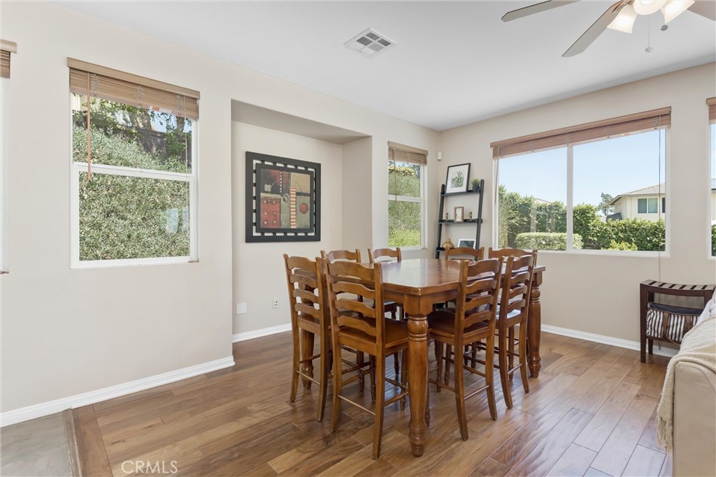 33369 Gold Mountain Road Yucaipa, CA 92399 - Photo 13 of 65 Breakfast nook