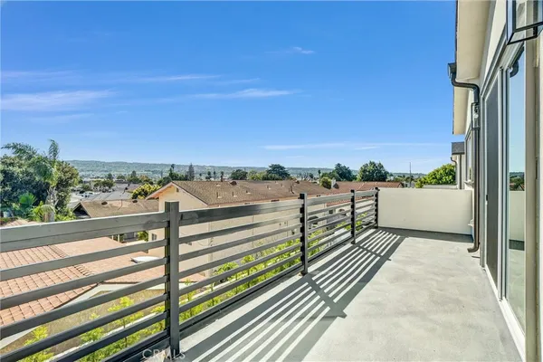 $1,999,000 | 2124 West 238th Street, Torrance, CA 90501