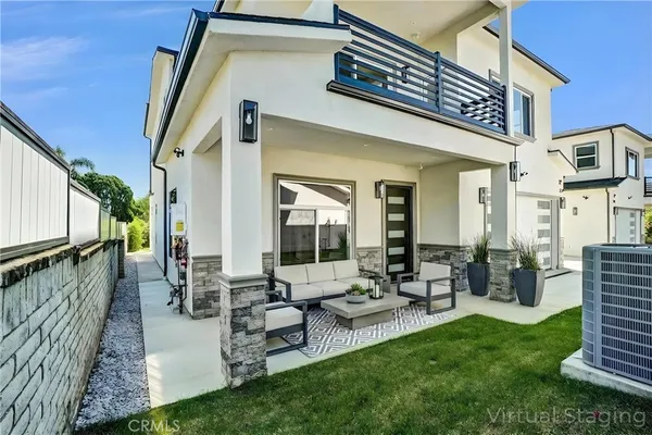 $1,999,000 | 2124 West 238th Street, Torrance, CA 90501