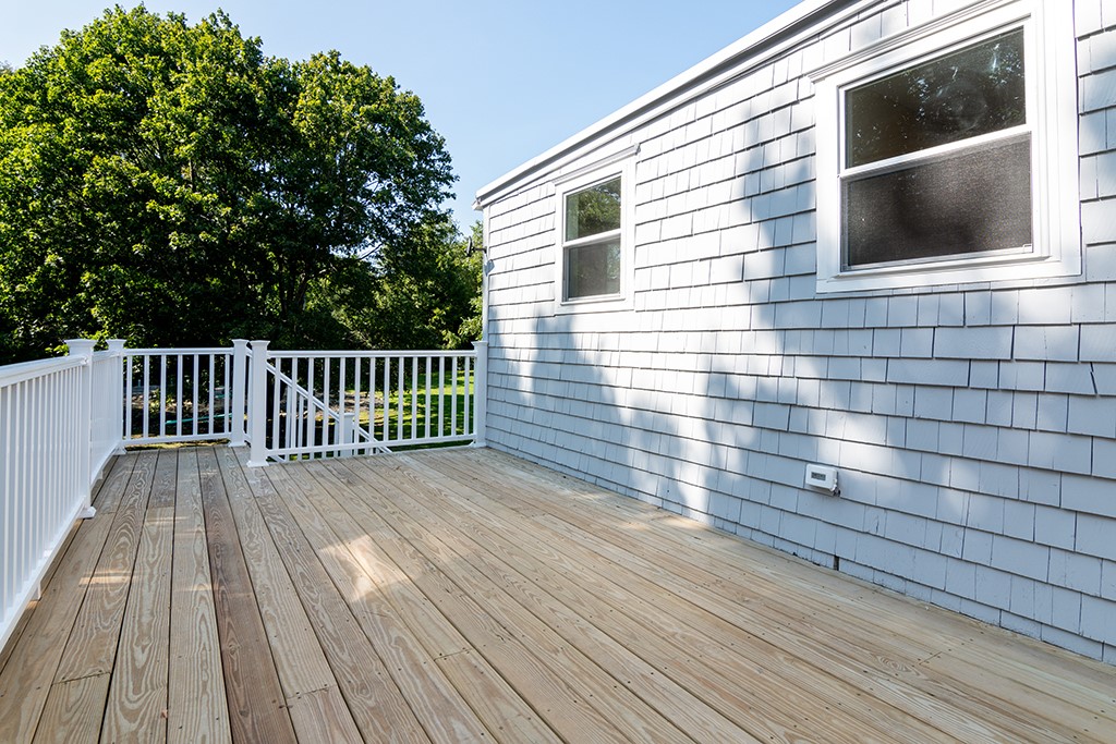 3785 Main Road Tiverton, RI 02878 - Photo 18 of 26