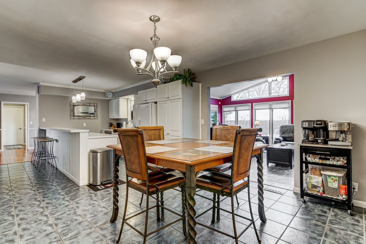 101 Cartwright Drive Springfield, IL 62704 - Photo 10 of 47 Gallery Image 10