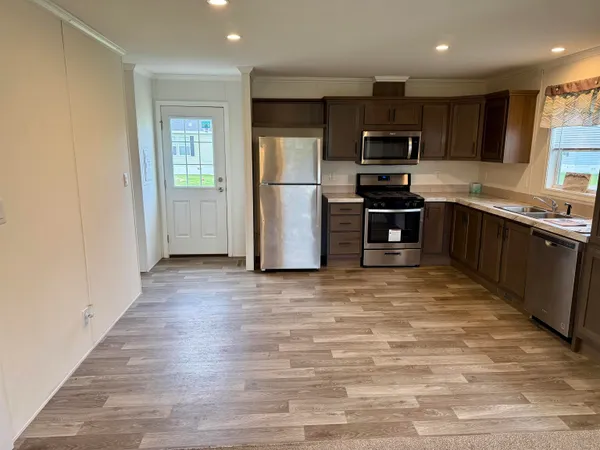 $134,900 | 38005 Highway 18, Unit 65, Prairie du Chien, WI 53821