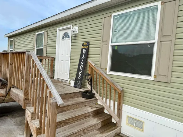 $134,900 | 38005 Highway 18, Unit 65, Prairie du Chien, WI 53821