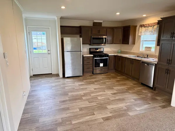 $134,900 | 38005 Highway 18, Unit 65, Prairie du Chien, WI 53821