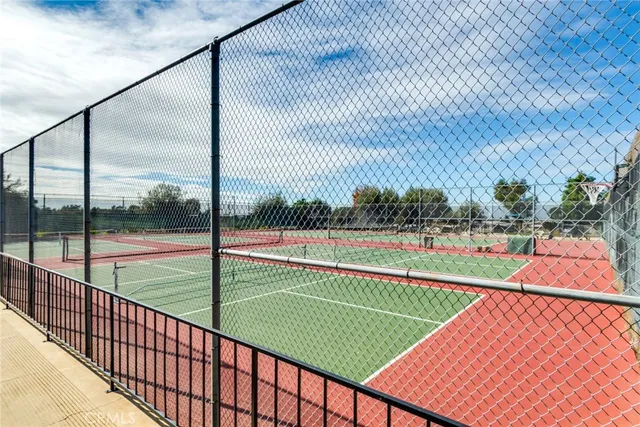 $359,000 | 10672 Chisholm Trail, Cherry Valley, CA 92223