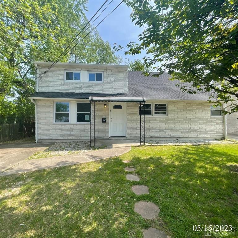 11 East Laurel Street Carteret, NJ 07008 - Photo 1 of 20