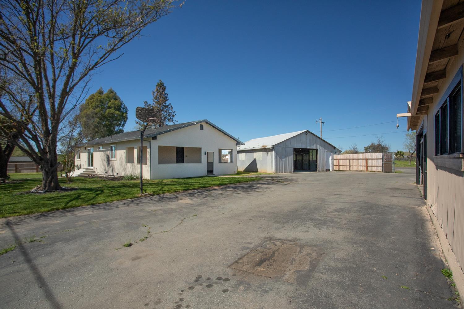 894 Grand Oroville, CA 95965 - Photo 37 of 49 a front view of a house with a yard