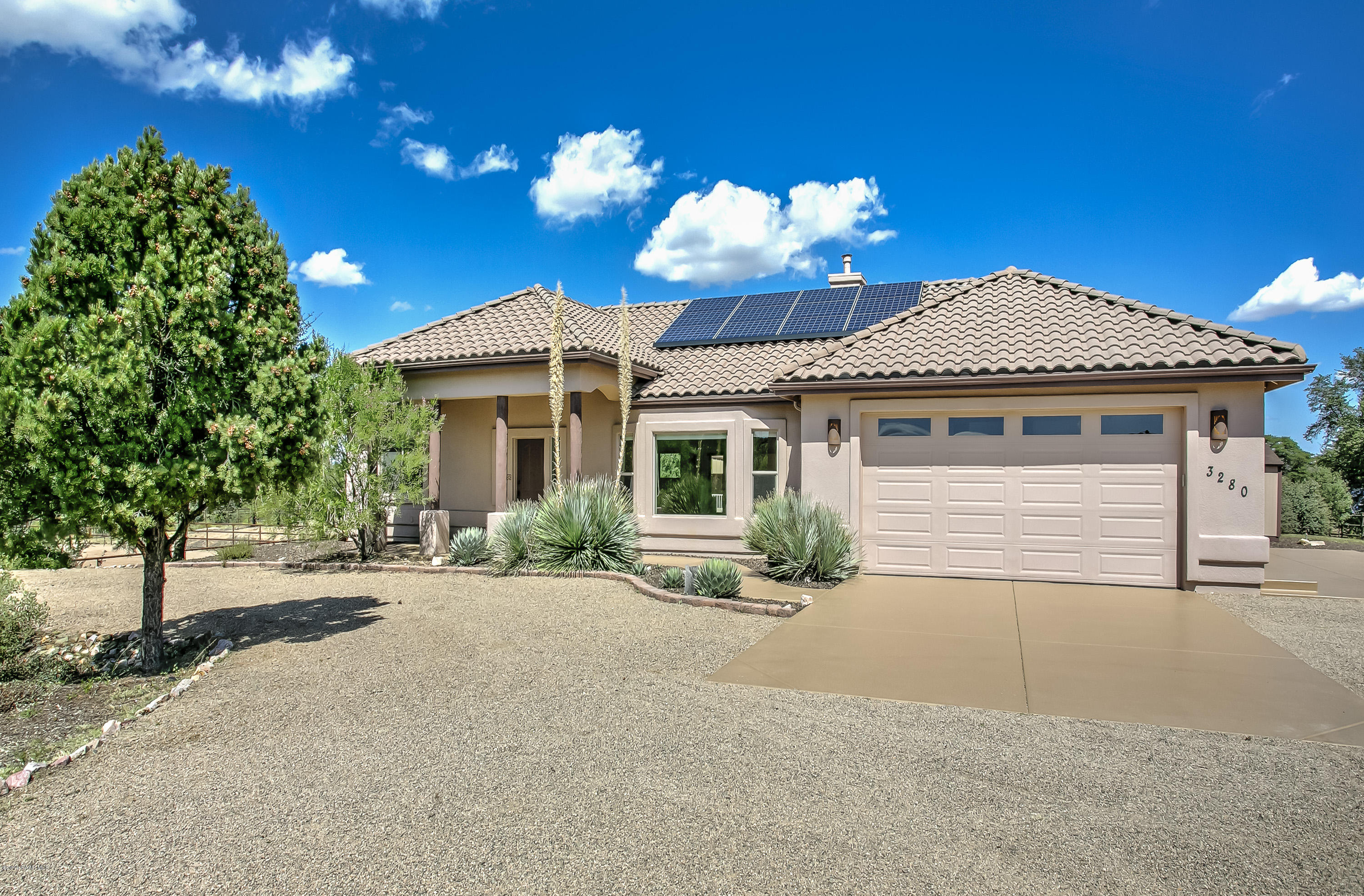 3280 Black Jack Ridge Road Prescott, AZ 86305 - Photo 1 of 33 Front