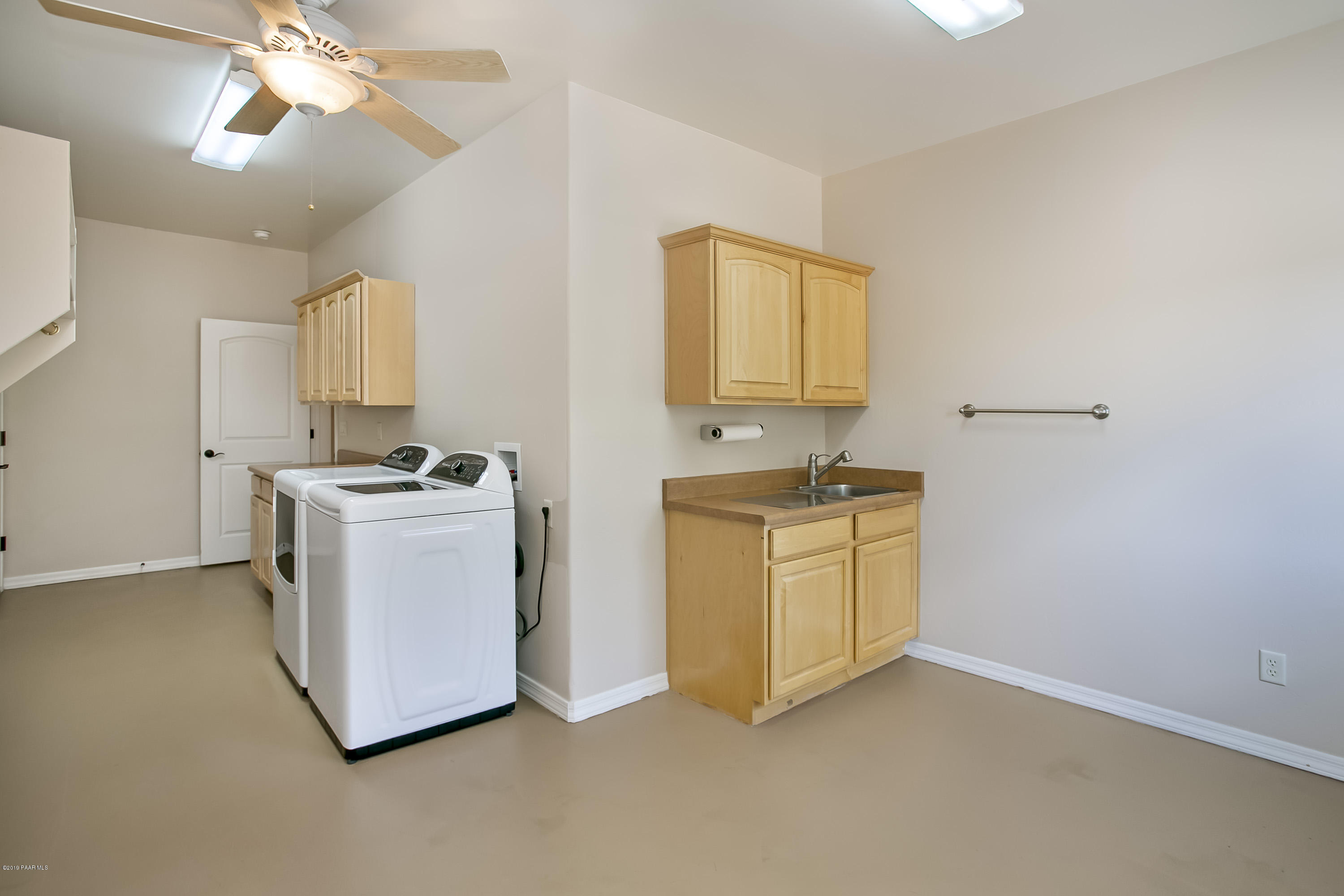 3280 Black Jack Ridge Road Prescott, AZ 86305 - Photo 18 of 33 Large Laundry Hobby Room
