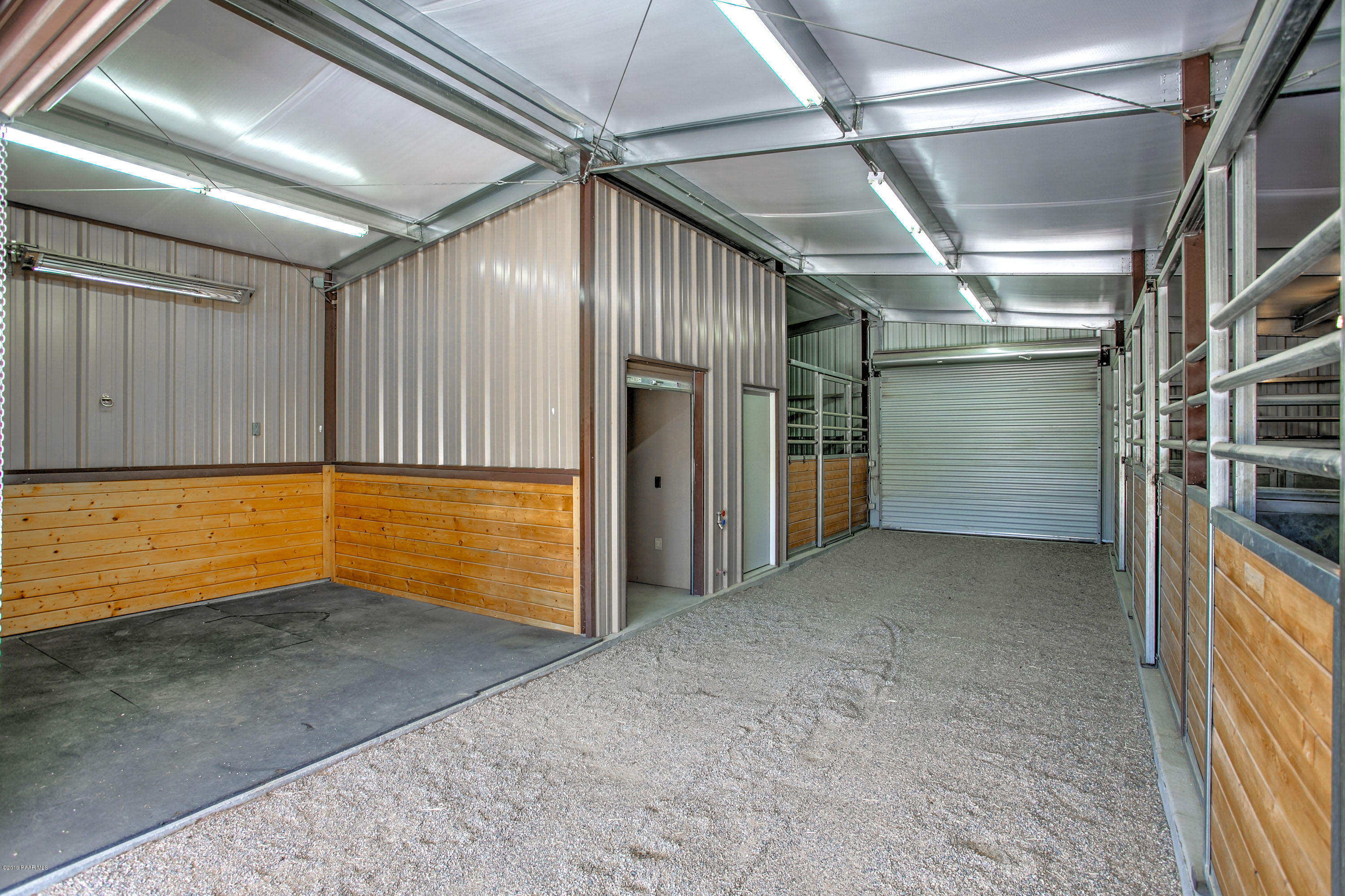 3280 Black Jack Ridge Road Prescott, AZ 86305 - Photo 26 of 33 Grooming and Tack Rm in Barn Barn