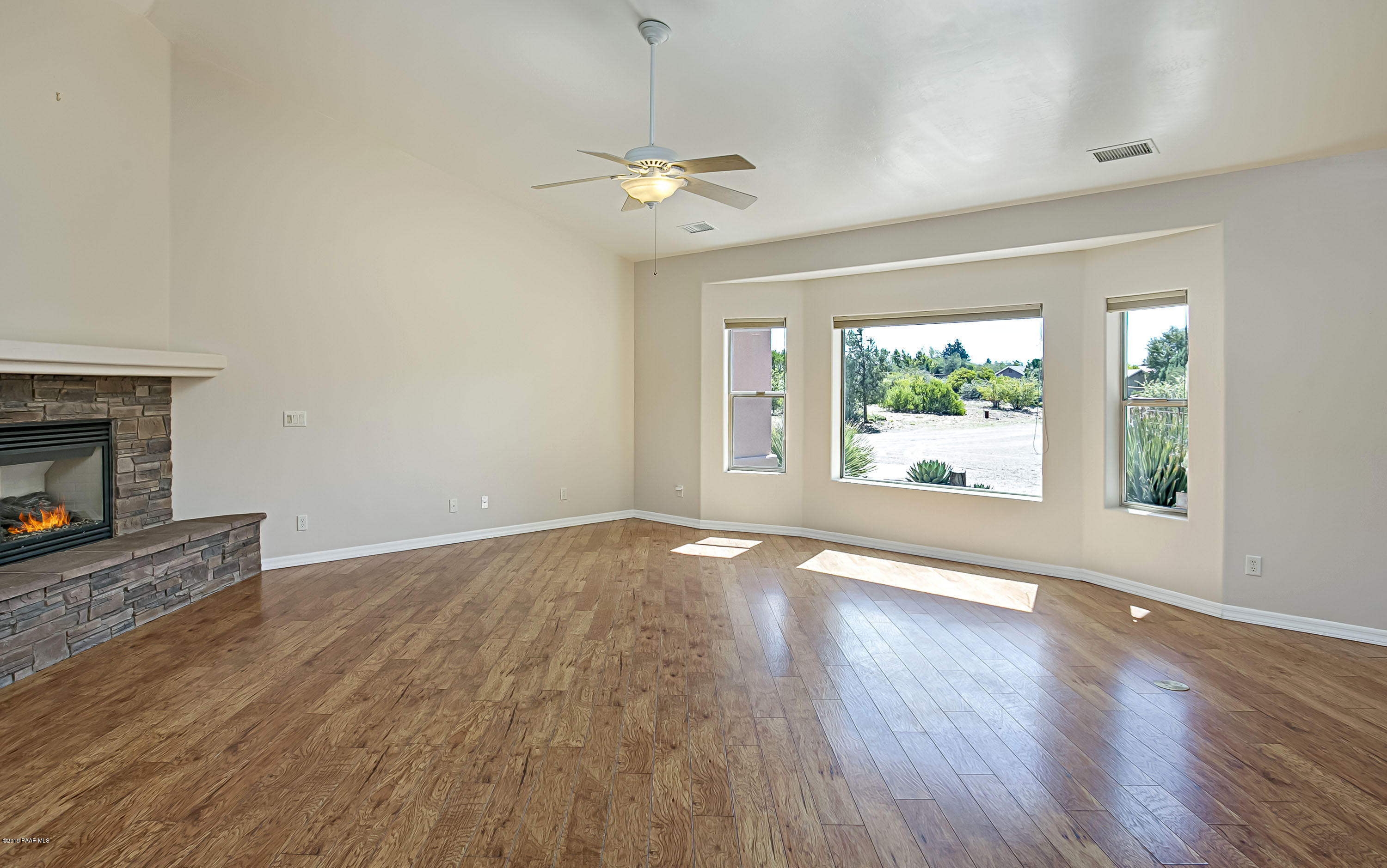 3280 Black Jack Ridge Road Prescott, AZ 86305 - Photo 7 of 33 Great Room