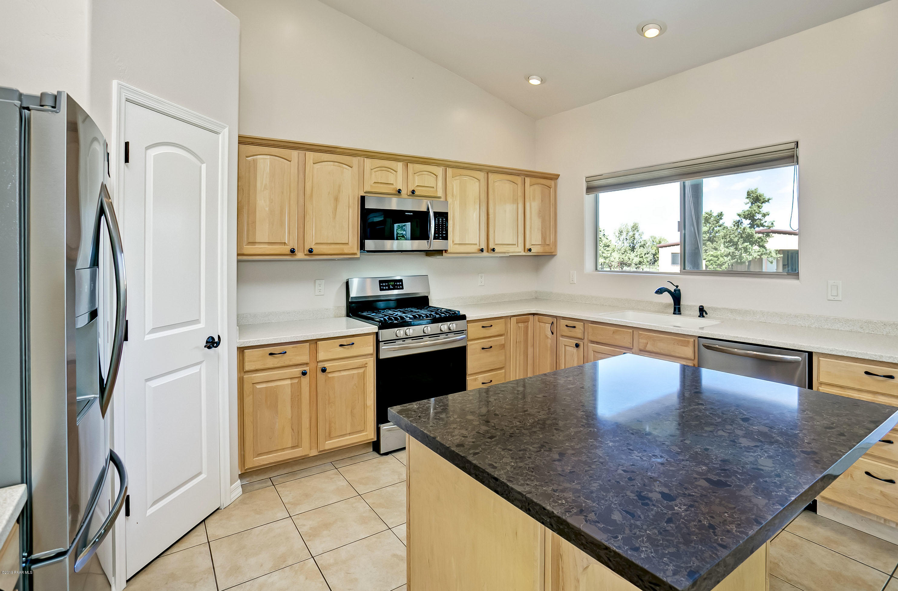 3280 Black Jack Ridge Road Prescott, AZ 86305 - Photo 9 of 33 Kitchen