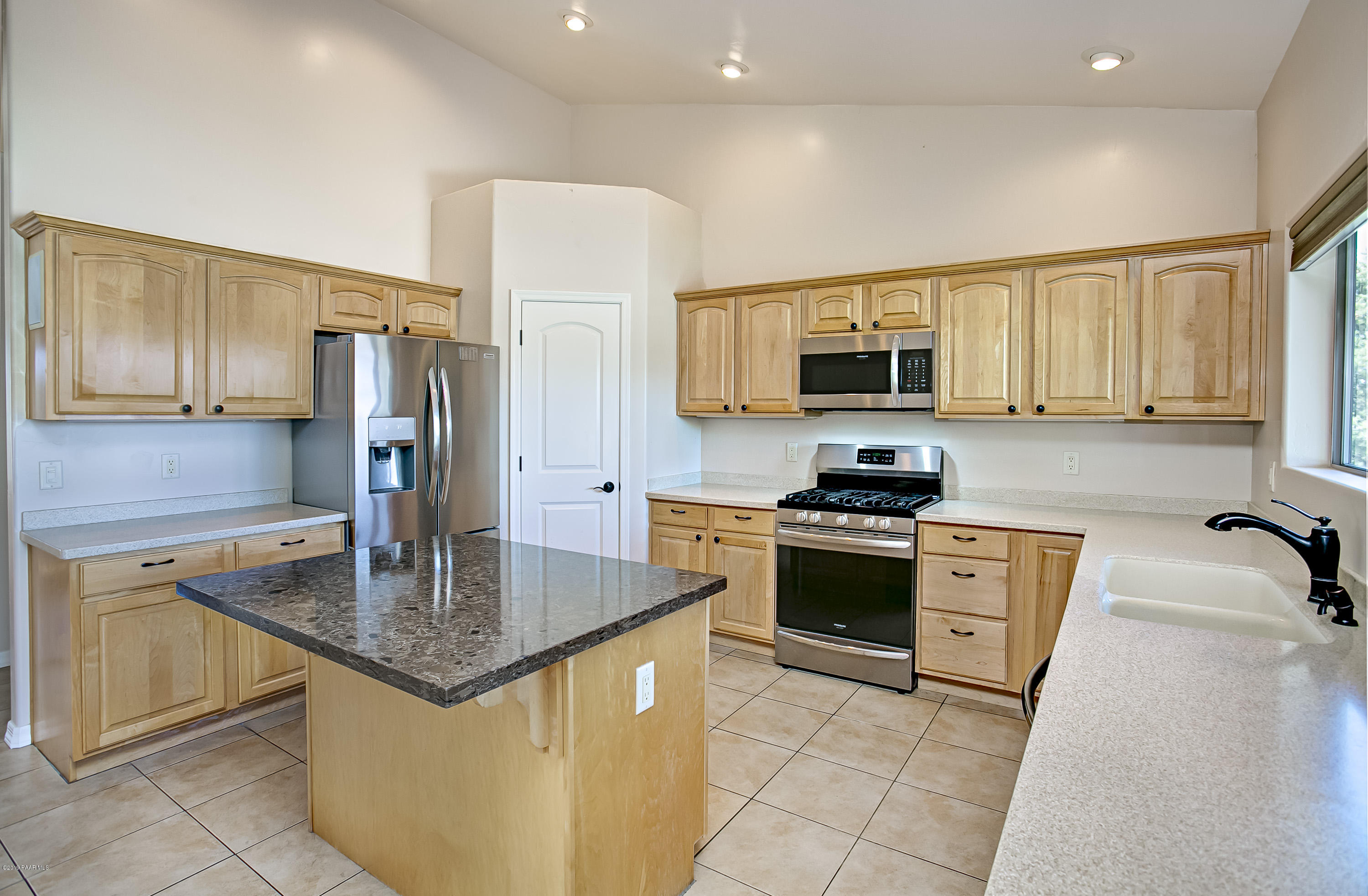 3280 Black Jack Ridge Road Prescott, AZ 86305 - Photo 10 of 33 Kitchen
