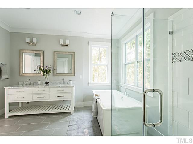 2113 Brewer Street Raleigh, NC 27608 - Photo 13 of 24 Master Bath/Spa
